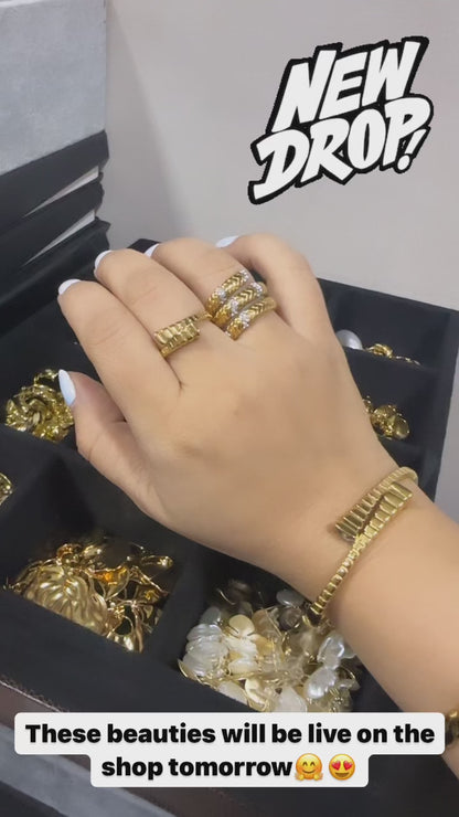 Criss Cross SS Kada- White Stone
